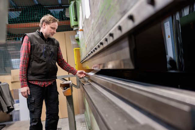 Kaltverformungsanlage f&uuml;r Kunststoffe