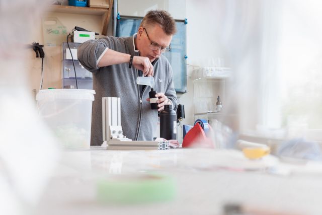 Daniel Josting anmischen Kleber